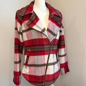 Red and white plaid zip shirt jacket